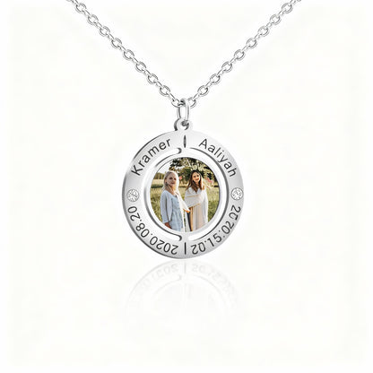 Picture Perfect Circle Necklace